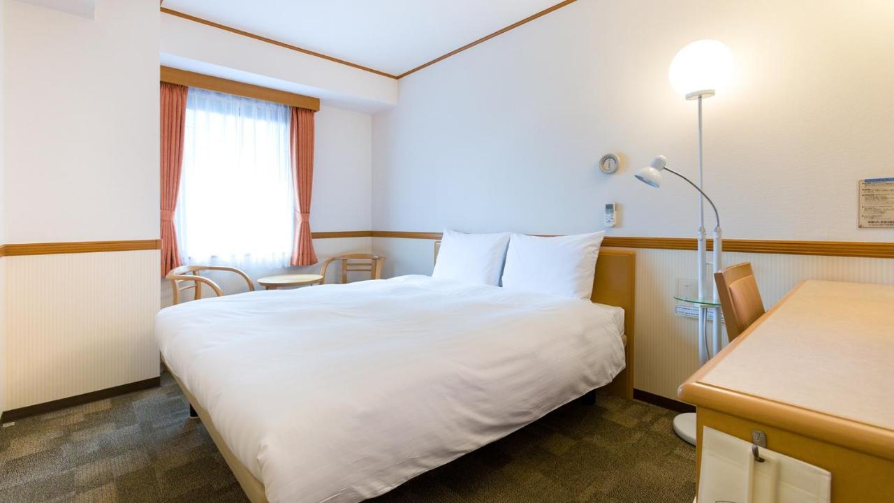 Toyoko Inn Shin-Yatsushiro Ekimae Екстер'єр фото